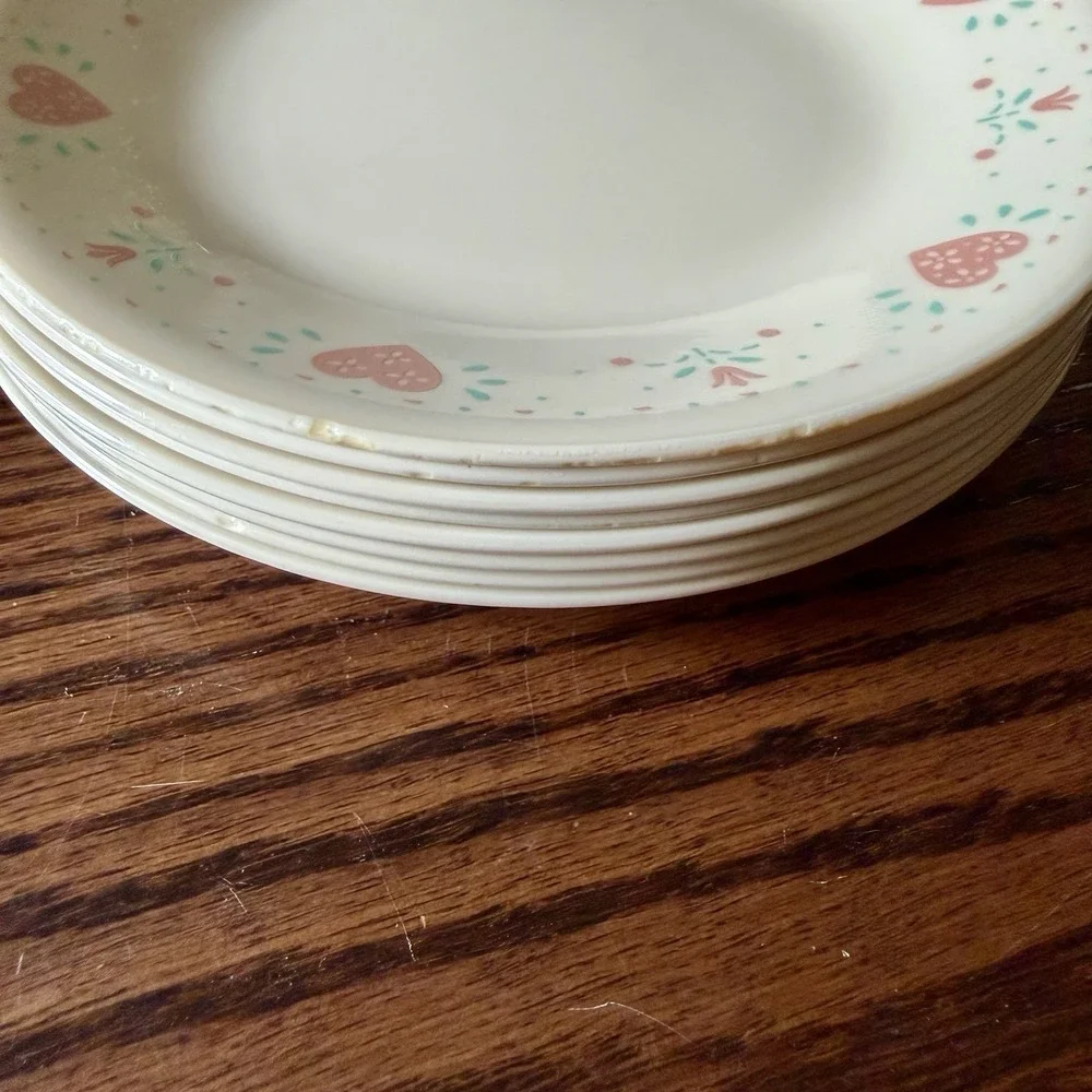 8 Corelle FOREVER YOURS Beige Pink Hearts Vintage Appetizer Bread Dessert Plates